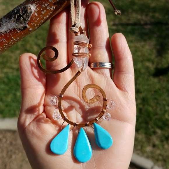 Swirl Necklace - Picture 3 of 8